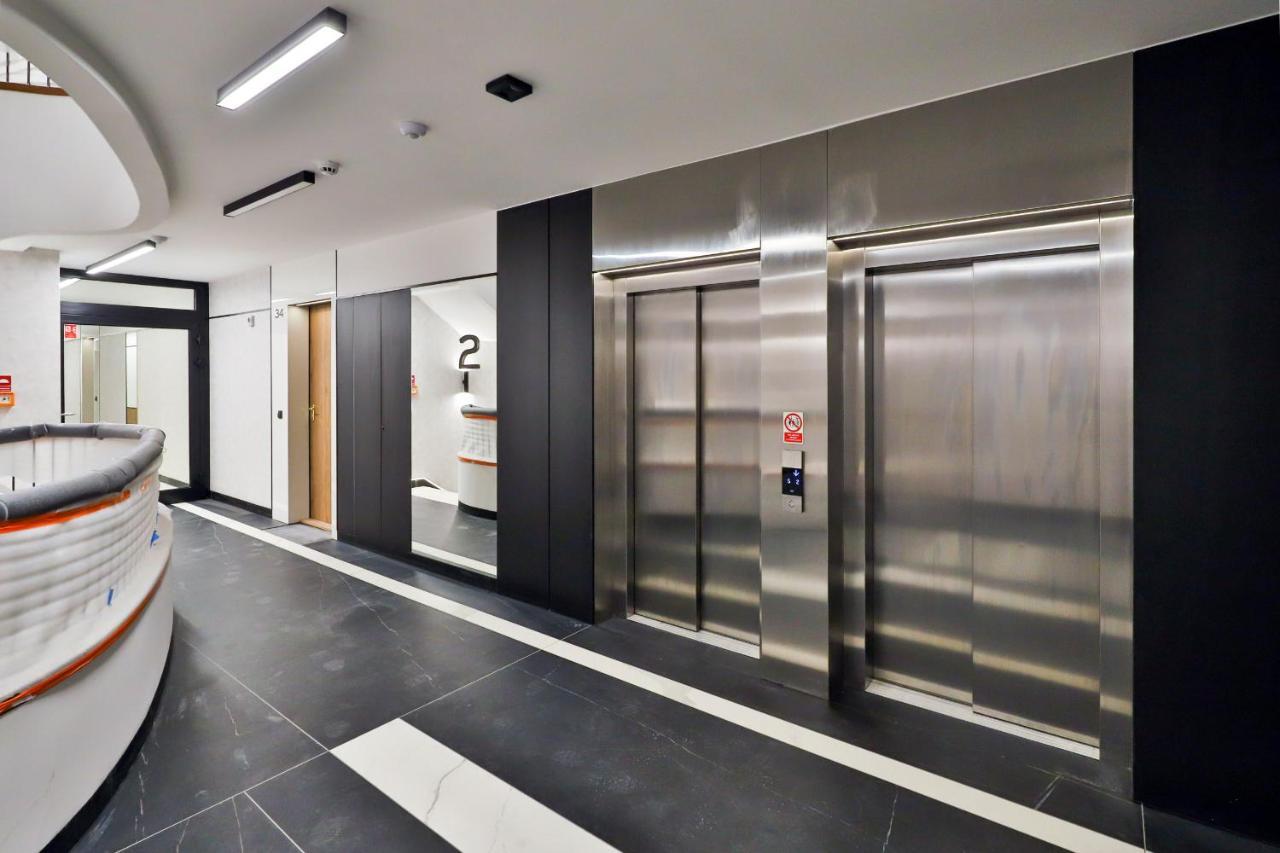 Plac Unii Apartment Gdynia By Noclegi Renters Exterior photo