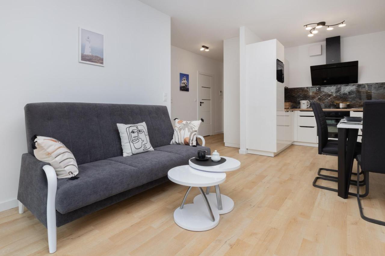 Plac Unii Apartment Gdynia By Noclegi Renters Exterior photo